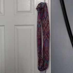 Polyester scarf